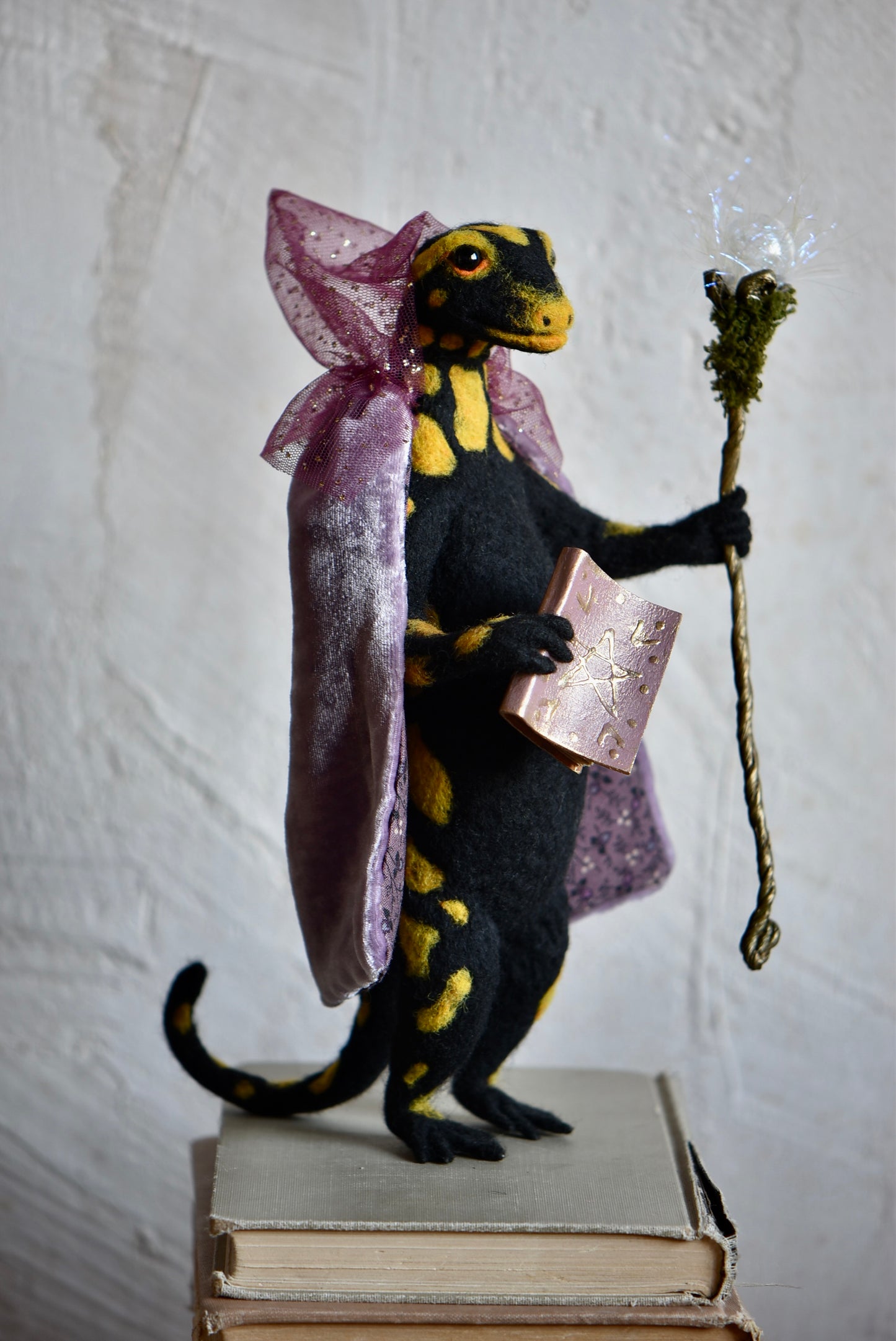 Handmade Needle Felted Salamander "The Keeper of Secrets" - Wool Animal Sculpture- Rustles from the meadow and Harthicune