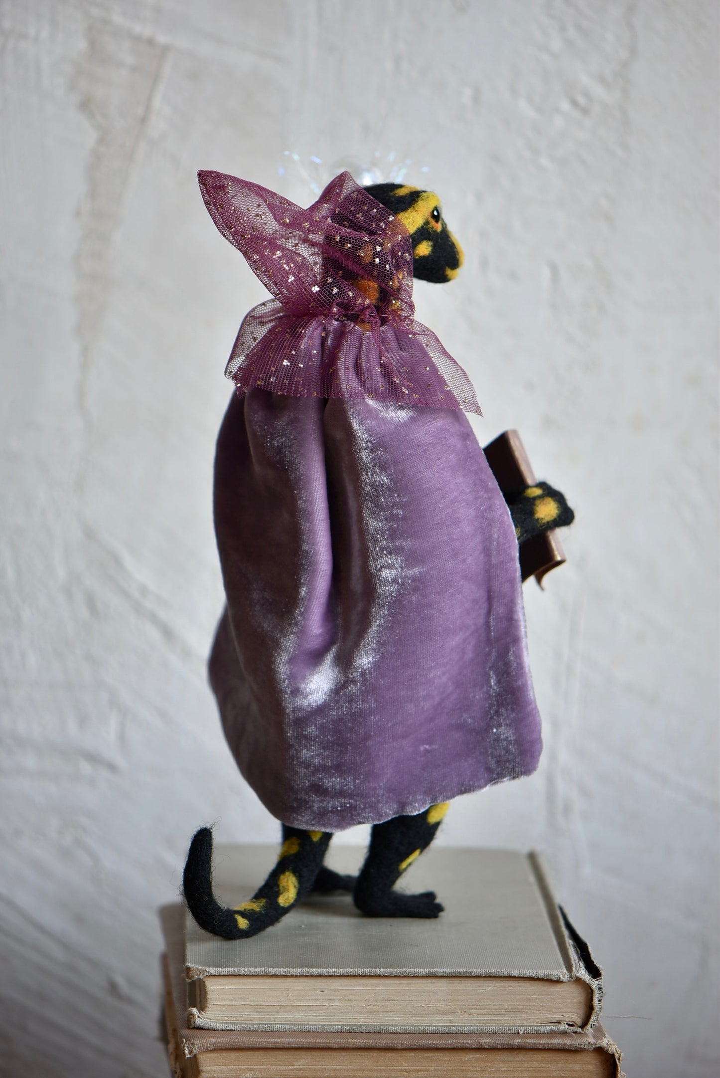 Handmade Needle Felted Salamander "The Keeper of Secrets" - Wool Animal Sculpture- Rustles from the meadow and Harthicune