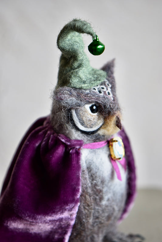 Handmade Needle Felted Character "The Wise Owl" - Wool Animal Sculpture-  Rustles from the meadow and Harthicune