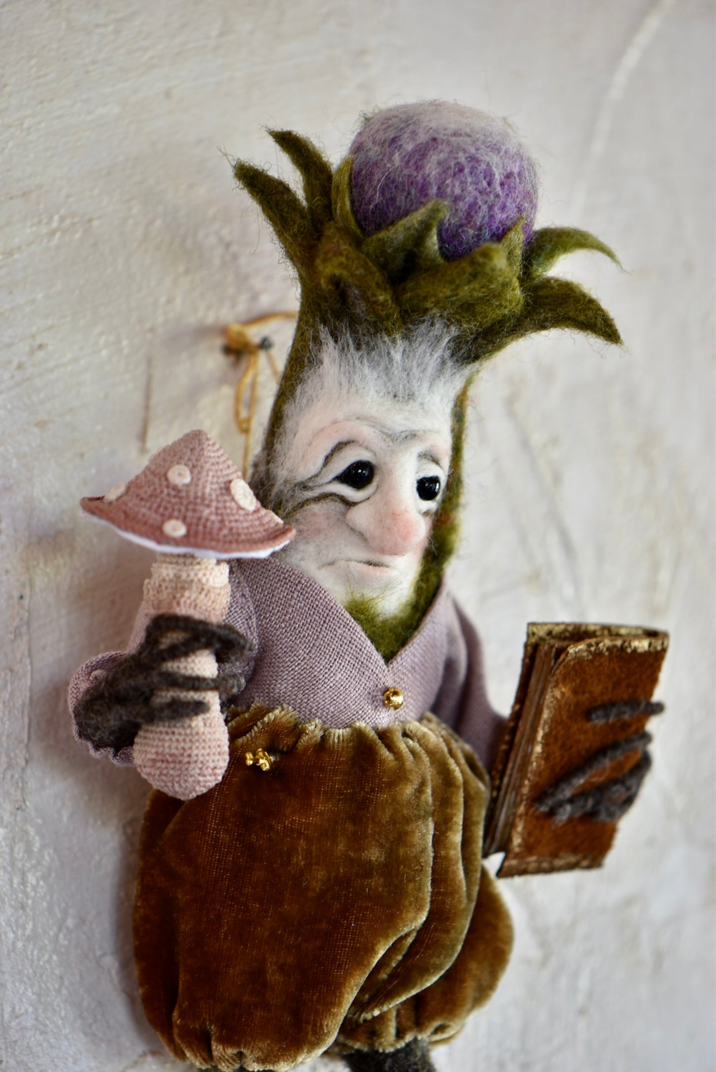Magical Mandrake Creature - Collaboration with Tinybelloftheorairie and Harthicune