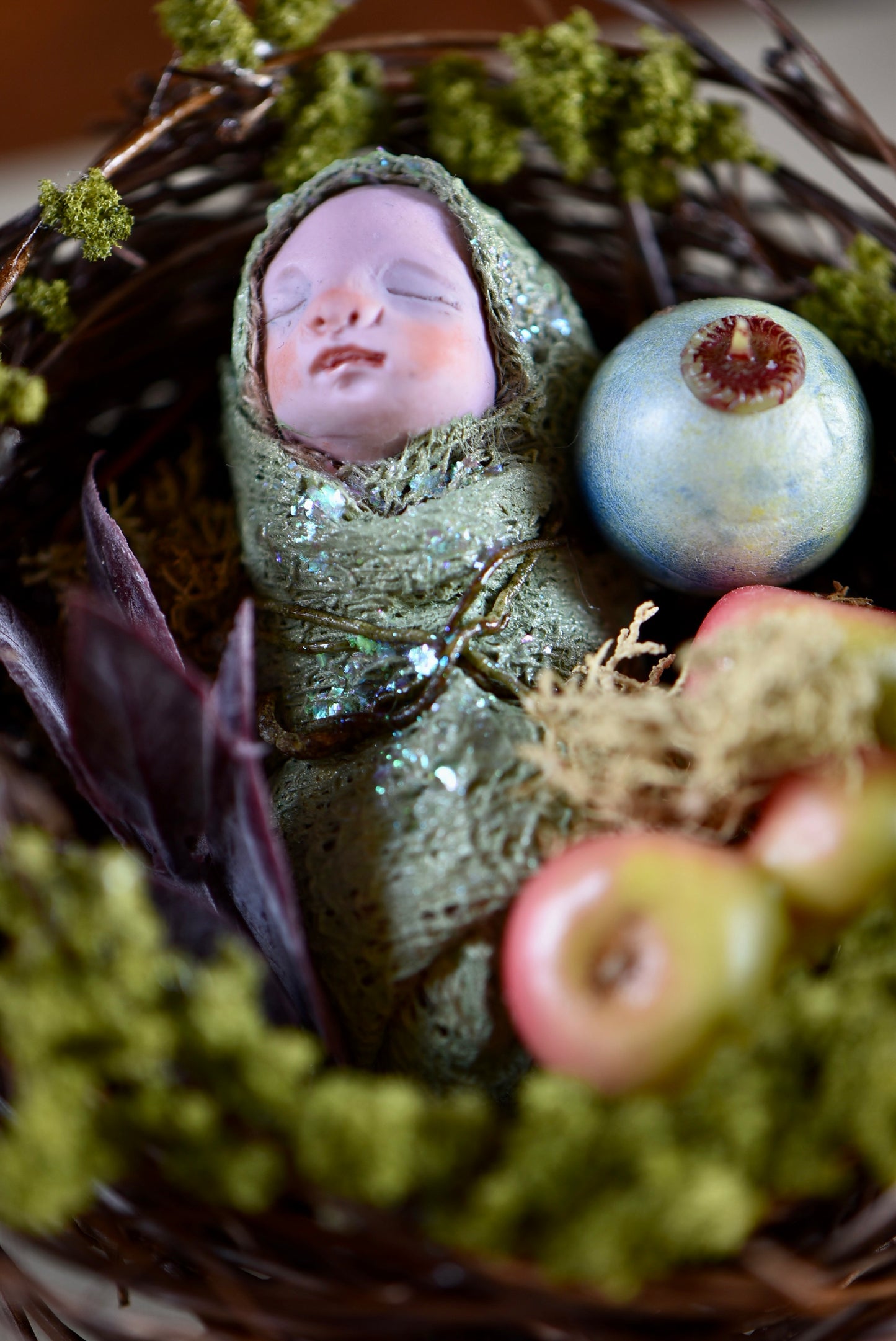 Fairy Baby on Nest - By rustles from the meadow