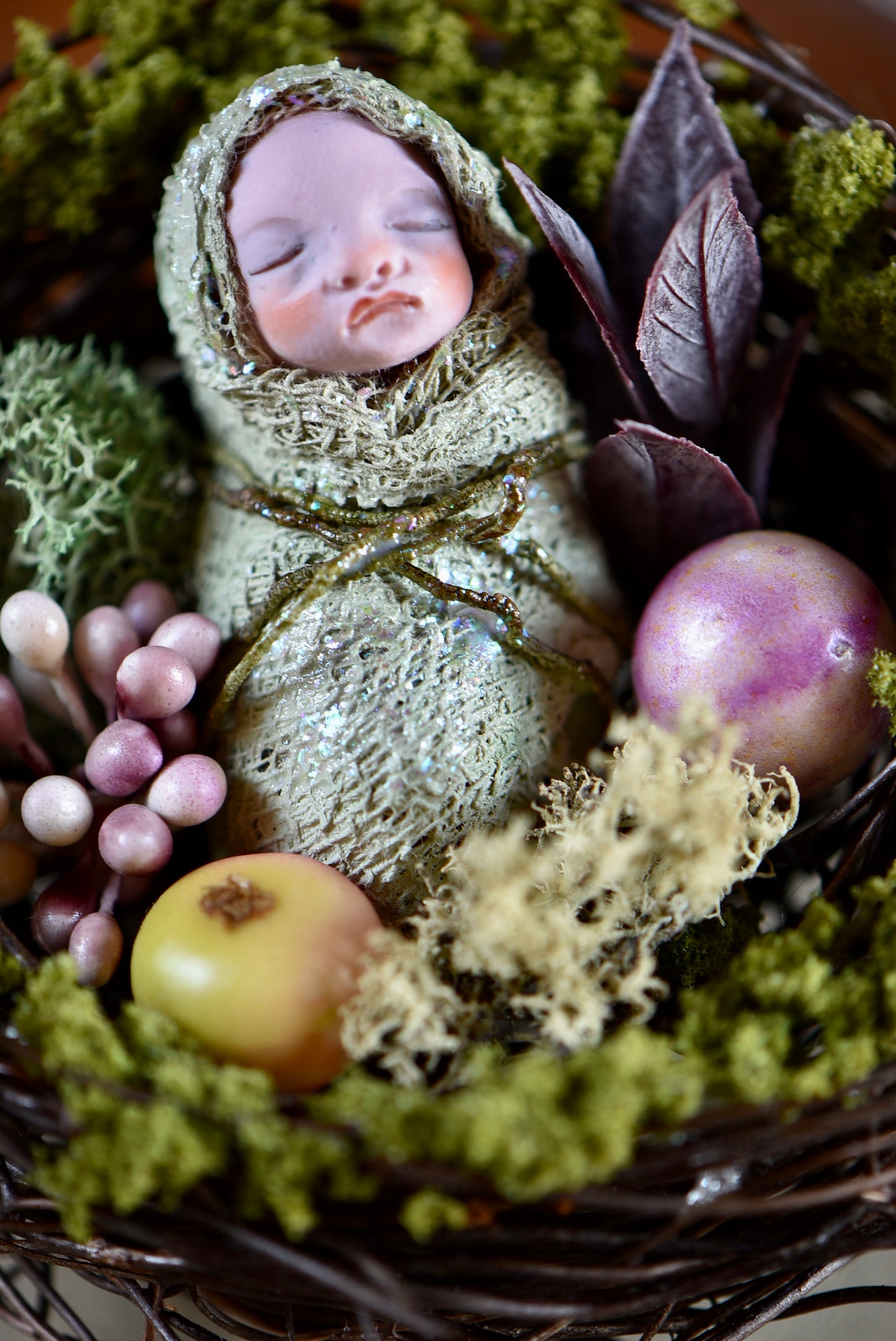 Fairy Baby on Nest - By rustles from the meadow