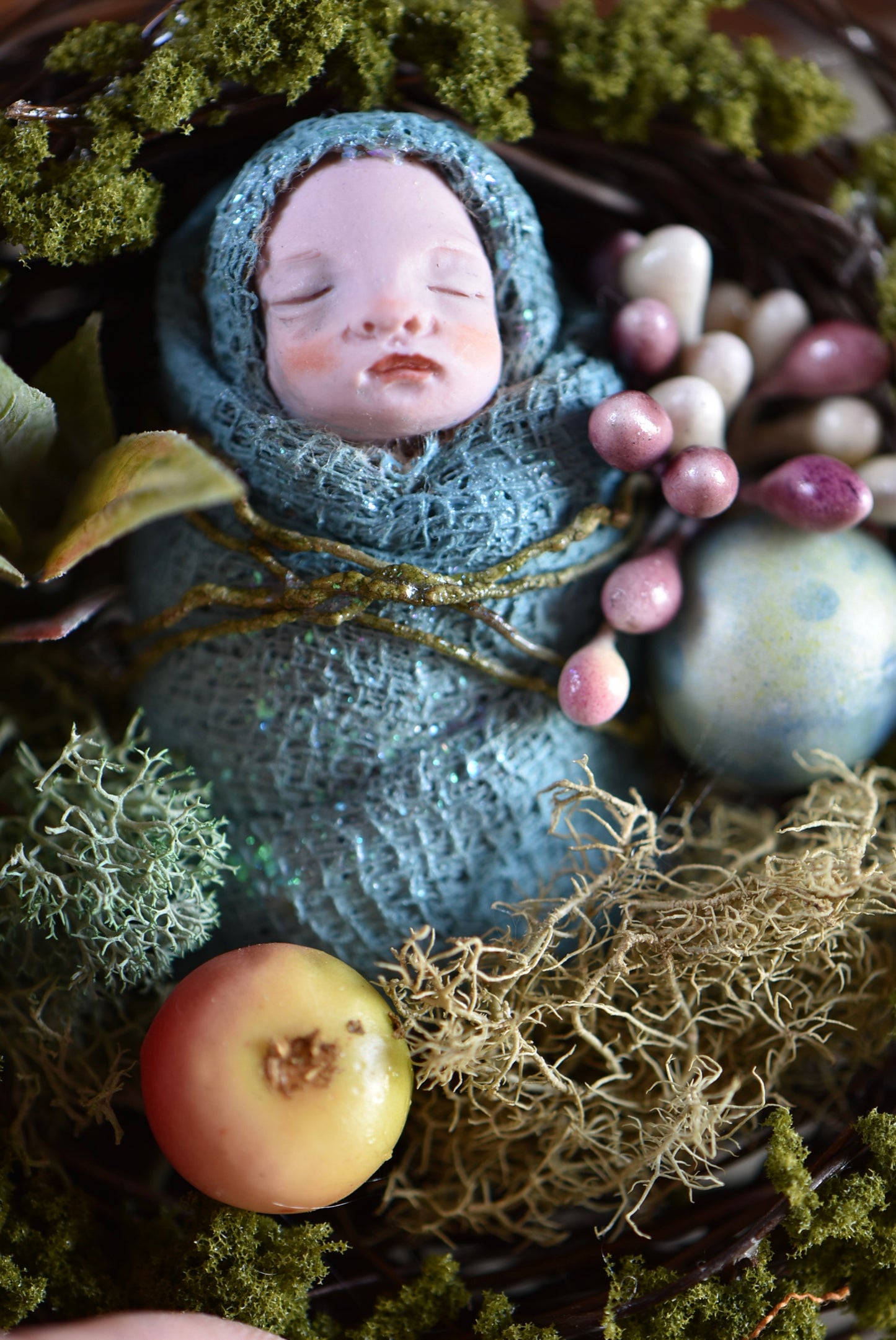 Fairy Baby on Nest - By rustles from the meadow