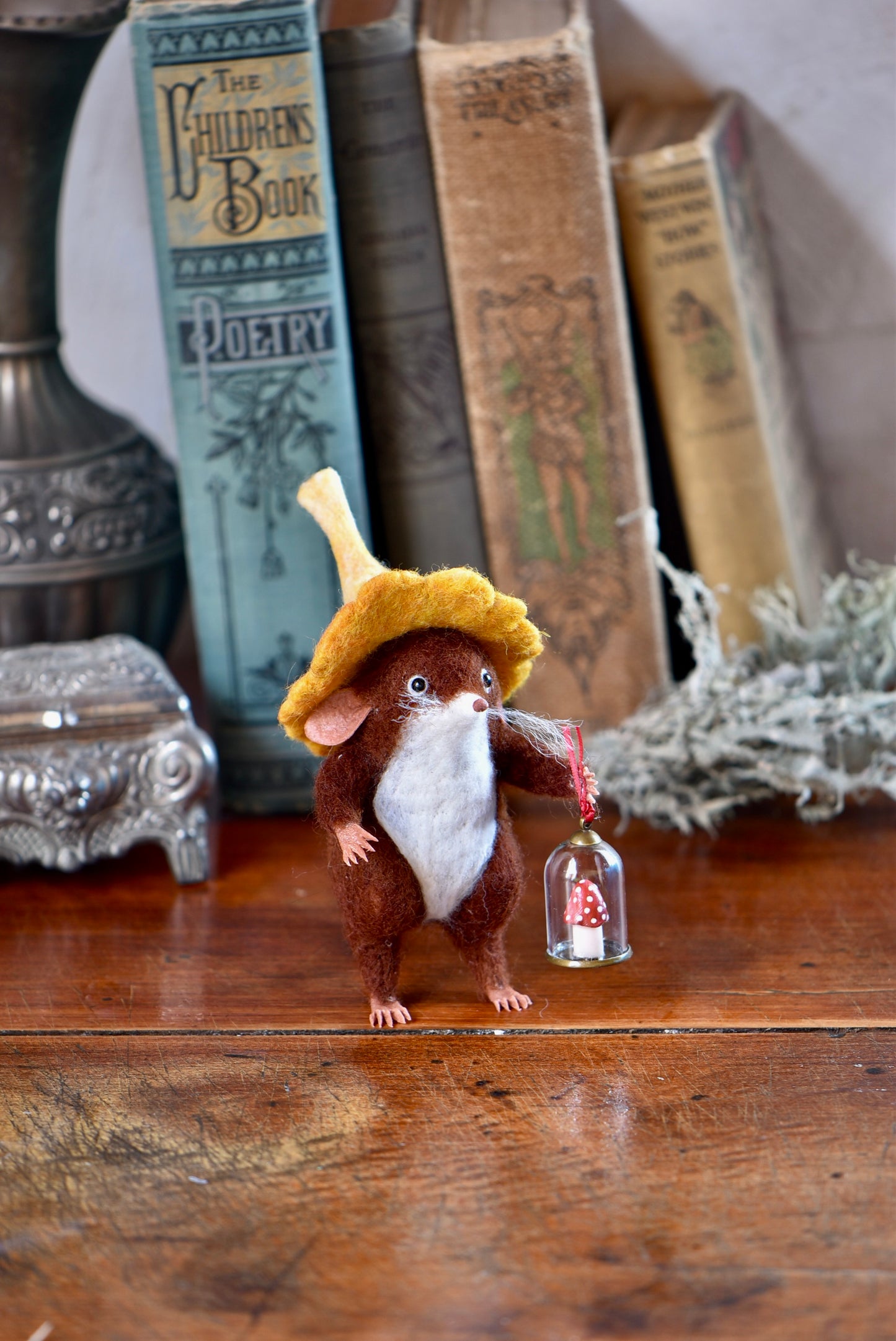 Little Mouse with Chanterelle Hat- Rustles from the meadow Limited Edition