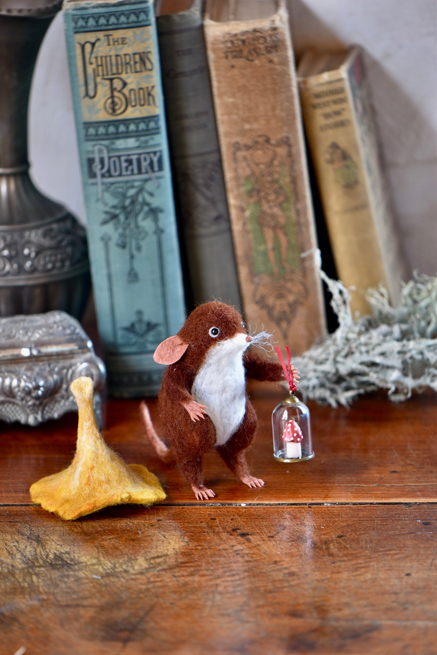 Little Mouse with Chanterelle Hat- Rustles from the meadow Limited Edition