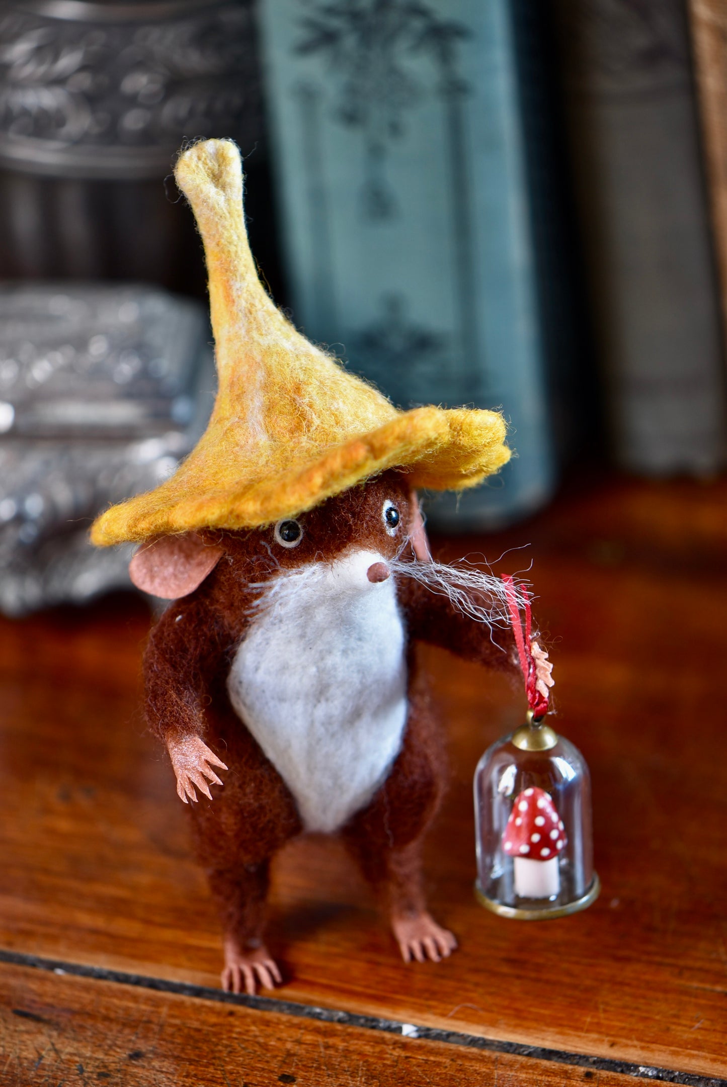 Little Mouse with Chanterelle Hat- Rustles from the meadow Limited Edition